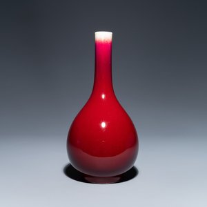Een Chinese flesvormige flambé vaas, Qianlong — foto 1