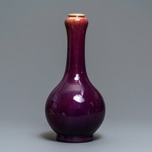 Een Chinese flesvormige flambé vaas, Qianlong — foto 1