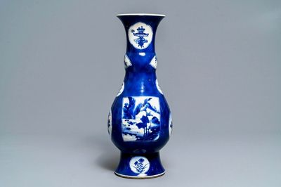 Een Chinese flesvormige vaas met uitsparingen op poederblauwe fond, Kangxi