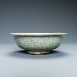 Een Chinese ge-type kom met craquelé glazuur, Qing — foto 5