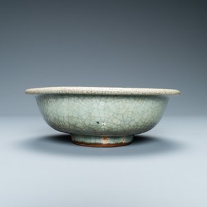 Een Chinese ge-type kom met craquelé glazuur, Qing — foto 6