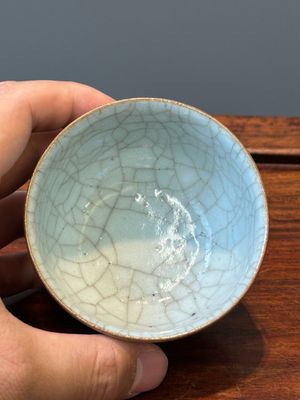 Een Chinese ge-type theekom, 19e eeuw — foto 4