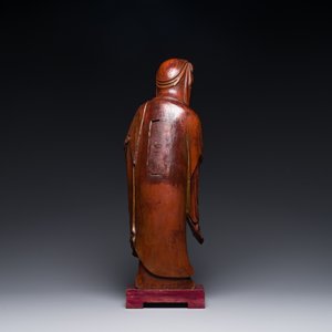 Een Chinese gelakte en deels vergulde houten Guanyin, Ming — foto 4