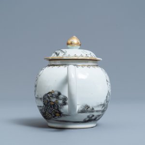 Een Chinese grisaille en vergulde theepot met 'De Opstanding', Qianlong — foto 5