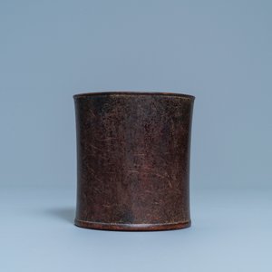 Een Chinese houten penselenbeker, Ming — foto 2