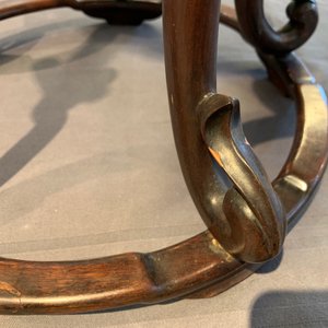 Een Chinese houten sokkel, 19/20e eeuw — foto 19