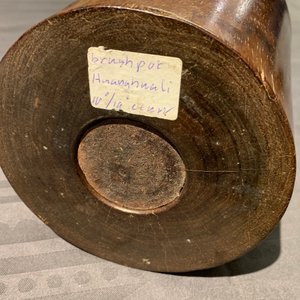 Een Chinese huanghuali houten penselenbeker, 18/19e eeuw — foto 15