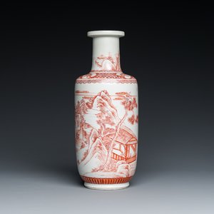 Een Chinese ijzerrode rouleau vaas, gesigneerd Xi Yi 西逸, Kangxi — foto 1
