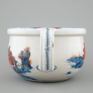 Een Chinese Imari-stijl kamerpot, Qianlong, 18e eeuw — foto 4