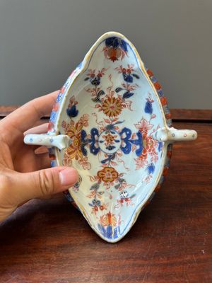 Een Chinese Imari-stijl sauskom, ex-collectie van August de Sterke, Kangxi — foto 5
