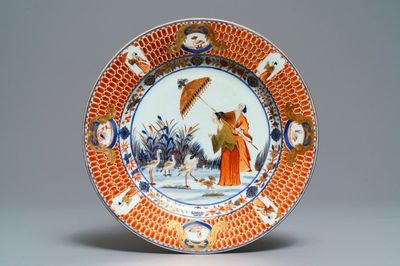 Een Chinese Imari-stijl schotel naar Cornelis Pronk, "De parasoldames", Qianlong, ca. 1736-1738