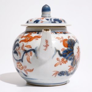 Een Chinese Imari-stijl theepot met deksel, Qianlong — foto 2