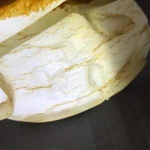 Een Chinese jade libation cup in de vorm van een lotusblad, 18/19e eeuw — foto 23