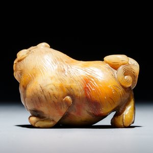 Een Chinese jade model van een mythisch beest, 18/19e eeuw — foto 4