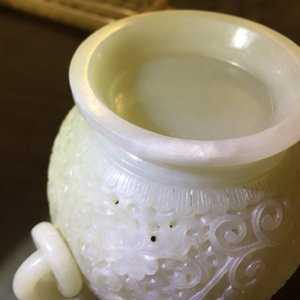 Een Chinese jade wierookbrander, ruyi scepter en een telraam, 19/20e eeuw — foto 8