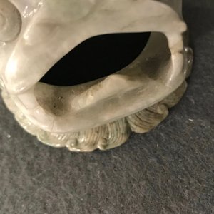 Een Chinese jadeïet wierookbrander in de vorm van een luduan, 19/20e eeuw — foto 13