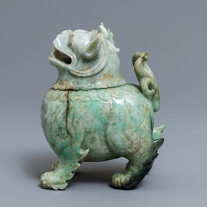 Een Chinese jadeïet wierookbrander in de vorm van een luduan, 19/20e eeuw — foto 4