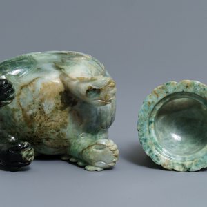 Een Chinese jadeïet wierookbrander in de vorm van een luduan, 19/20e eeuw — foto 7