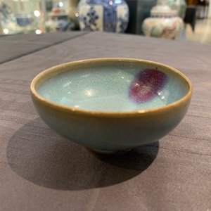 Een Chinese junyao kom met paarse vlek, Song of later — foto 8
