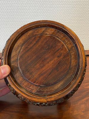 Een Chinese langyao vaas op fraaie houten sokkel, 18/19e eeuw — foto 11