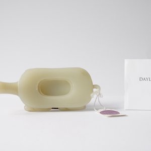 Een Chinese licht celadon jade penselenwasser in de vorm van een schildpad, 18/19e eeuw — foto 26