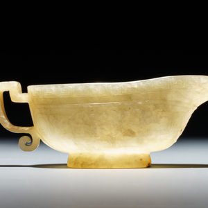 Een Chinese lichtgele jade libation cup, 19th C. — foto 3