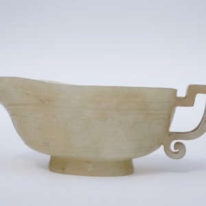 Een Chinese lichtgele jade libation cup, 19th C. — foto 7