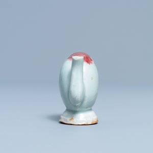 Een Chinese miniatuur cadogan perzikvormige theepot met junyao glazuur, Kangxi/Qianlong — foto 5