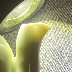 Een Chinese miniatuur cadogan perzikvormige theepot met junyao glazuur, Kangxi/Qianlong — foto 10