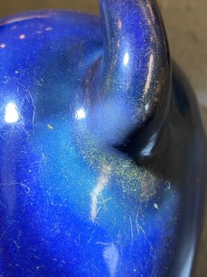 Een Chinese monochrome blauwe theepot met een rat als handvat, Transitie periode — foto 8