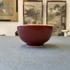 Een Chinese monochrome koperrode wijnkom, Yongzheng merk, 19/20e eeuw — foto 11