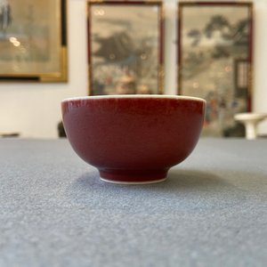 Een Chinese monochrome koperrode wijnkom, Yongzheng merk, 19/20e eeuw — foto 9