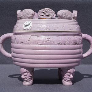 Een Chinese monochroom roze wierookbrander met deksel, 19/20e eeuw — foto 8