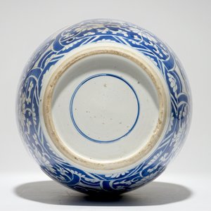 Een Chinese olijfvormige blauw-witte vaas, Kangxi — foto 5