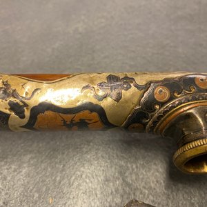 Een Chinese opiumpijp in bamboe, jadeïet, paktong en Yixing steengoed, 19e eeuw — foto 25