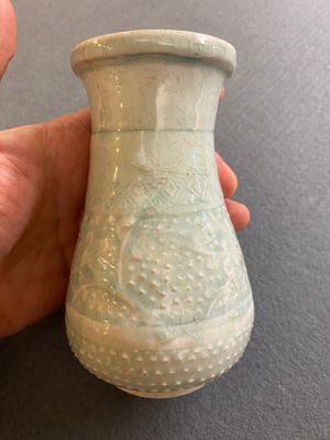 Een Chinese peervormige qingbai vaas, Song/Jin — foto 2