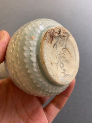 Een Chinese peervormige qingbai vaas, Song/Jin — foto 6