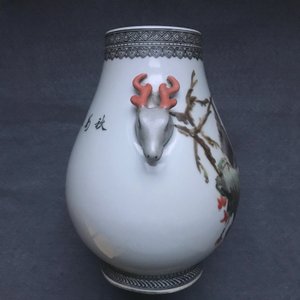 Een Chinese polychrome hu vaas met vogels, gesign. Cheng Yiting (1885-1948), gedat. 1936 — foto 10