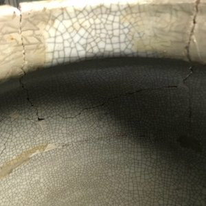 Een Chinese polychrome Swatow pot met boeddhistische leeuwen, Ming — foto 27