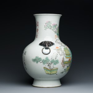 Een Chinese qianjiang cai 'hu' vaas met decor van antiquiteiten, gesigneerd Xu Pinheng 許品衡, Tongzhi merk, 19/20e eeuw — foto 4