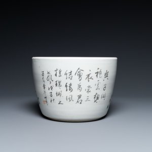Een Chinese qianjiang cai jardinière met antiquiteiten, 19/20e eeuw — foto 4
