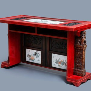 Een Chinese qianjiang cai plaquette in houten tafel gemonteerd, 19/20e eeuw — foto 1