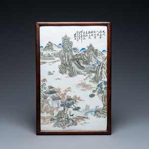 Een Chinese qianjiang cai plaquette met een landschap, 19/20e eeuw — foto 1