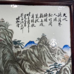 Een Chinese qianjiang cai plaquette met een landschap, 19/20e eeuw — foto 7