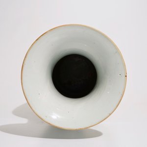 Een Chinese qianjiang cai vaas met decor van "100 kostbaarheden", 19/20e eeuw — foto 6