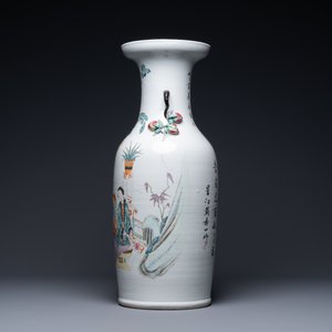 Een Chinese qianjiang cai vaas met perziken als handgrepen, 19/20e eeuw — foto 4