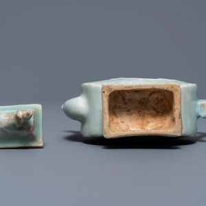 Een Chinese qingbai dekselkan met reliëfdecor van een feniks, Yuan — foto 7