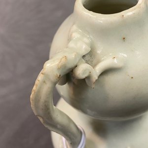 Een Chinese qingbai dekselkan, Yuan — foto 8