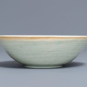 Een Chinese qingbai kom met onderglazuur decor, Song — foto 6