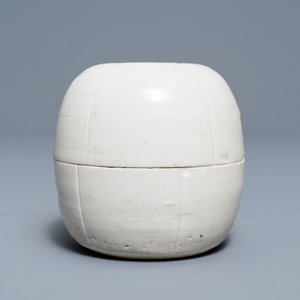 Een Chinese qingbai meloenvormige dekseldoos, Zuidelijke Song — foto 3